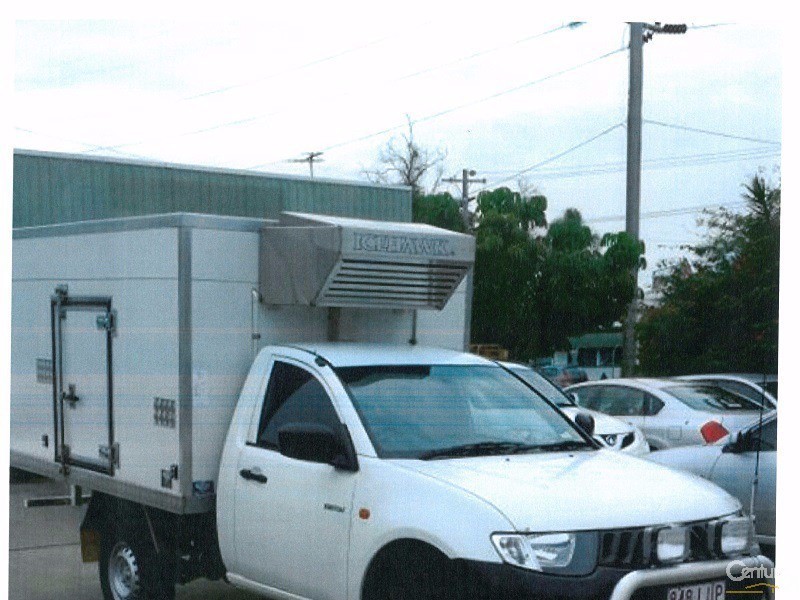 Park Avenue QLD 4701