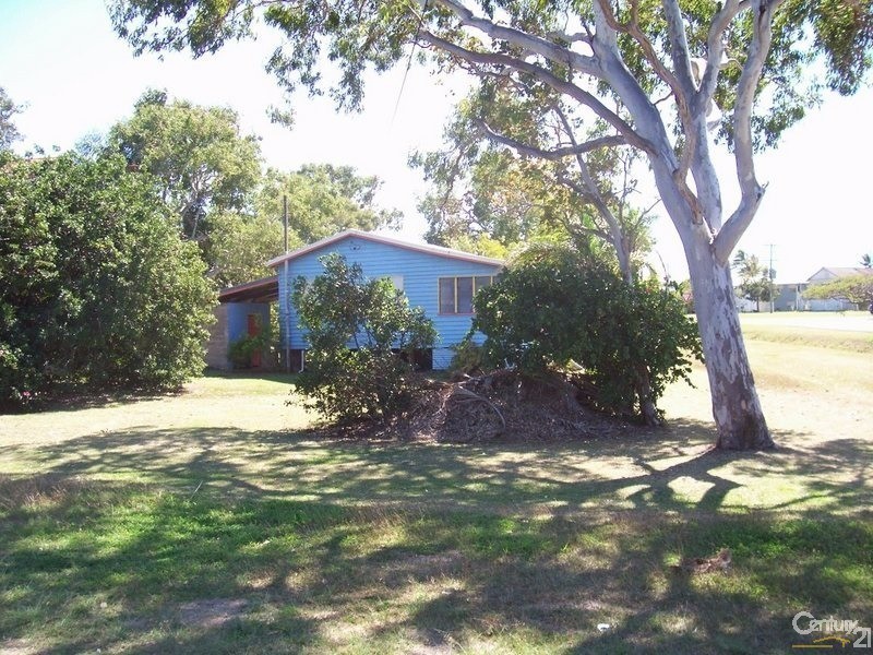 1 Percy Ford Street, Cooee Bay QLD 4703