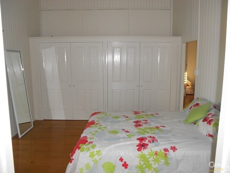 89 Fairy Bower Rd, Fairy Bower QLD 4700