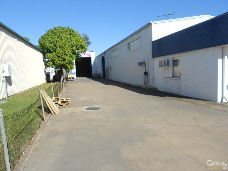 185 Alexandra Street, Kawana QLD 4701