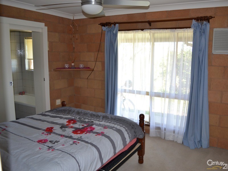 44 Caporn Road, Limestone Creek QLD 4701