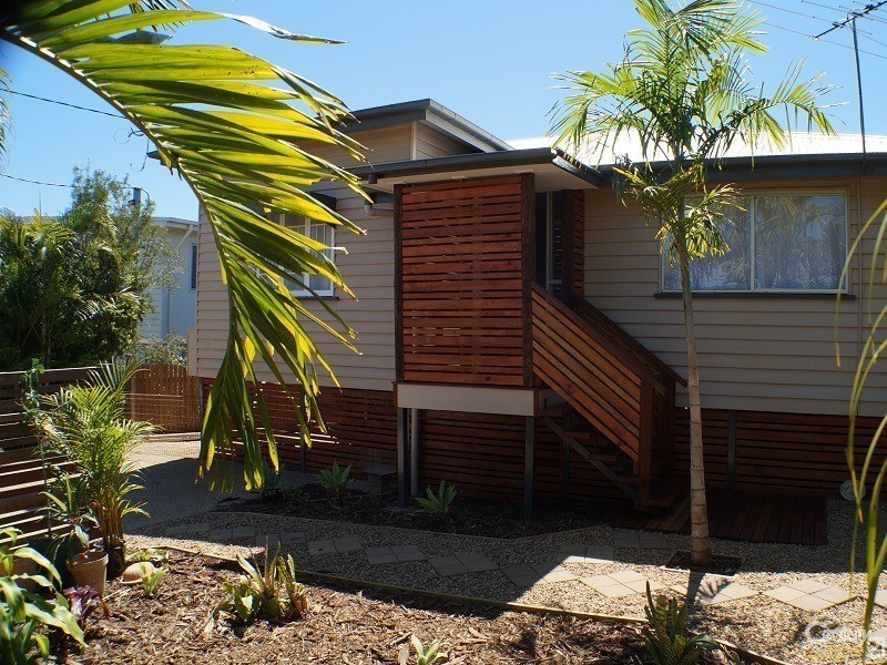 35 Card Street, Berserker QLD 4701