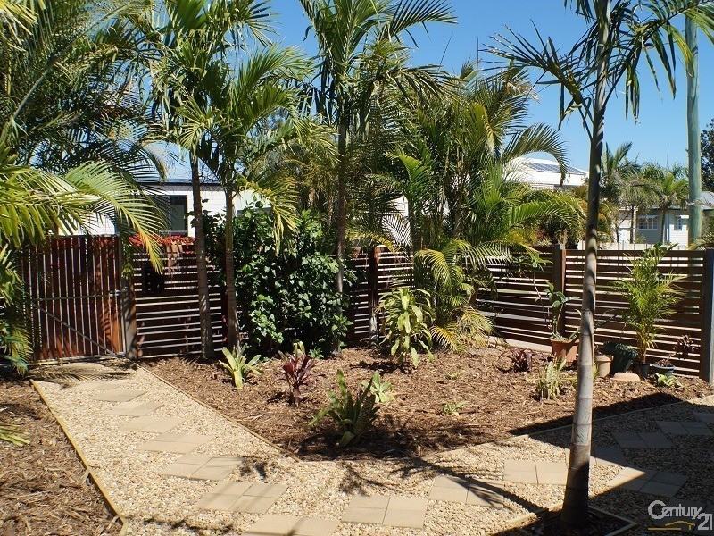 35 Card Street, Berserker QLD 4701