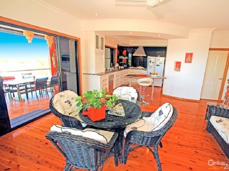 142 Schofield Parade, Keppel Sands QLD 4702