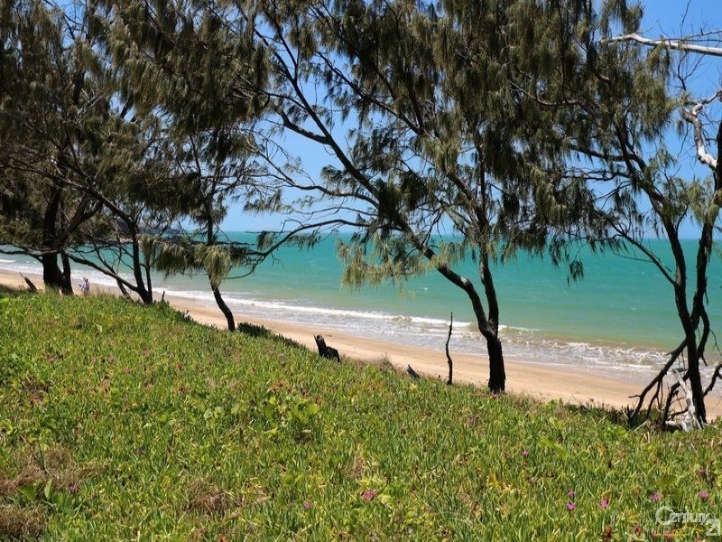 1008 Scenic Highway, Kinka Beach QLD 4703