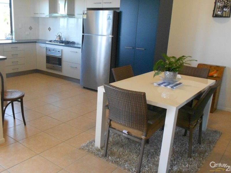 3 Taldora Place, Emu Park QLD 4710