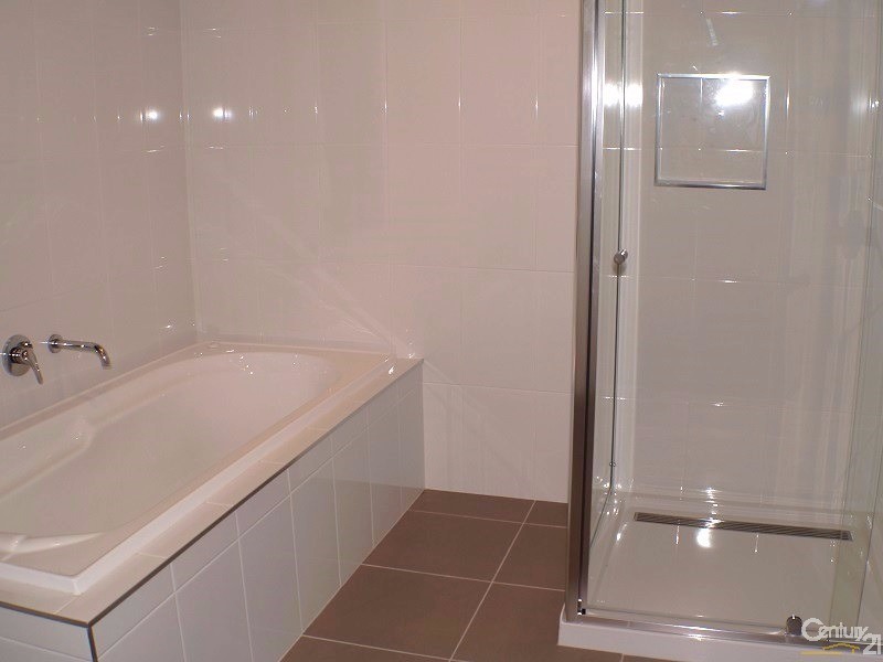 261  Carlton Street, Kawana QLD 4701