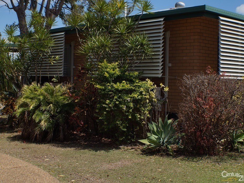 261  Carlton Street, Kawana QLD 4701