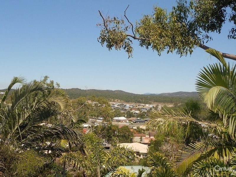5 Clair Court, Taranganba QLD 4703