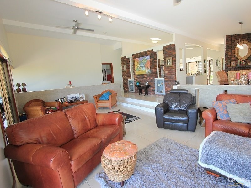 5 Clair Court, Taranganba QLD 4703