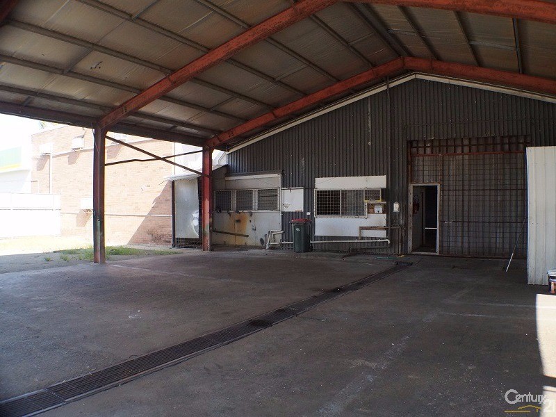 76 Gladstone Road, Allenstown QLD 4700