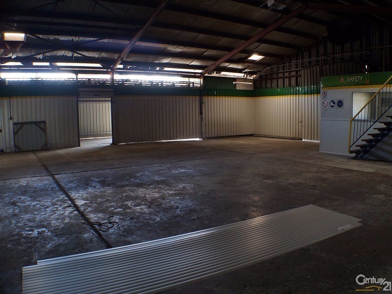 76 Gladstone Road, Allenstown QLD 4700