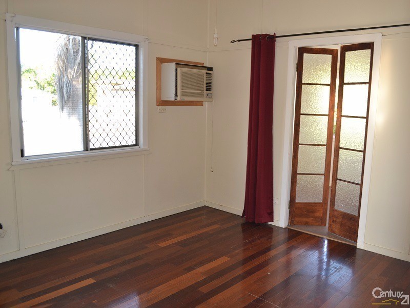 28 Card Street, Berserker QLD 4701