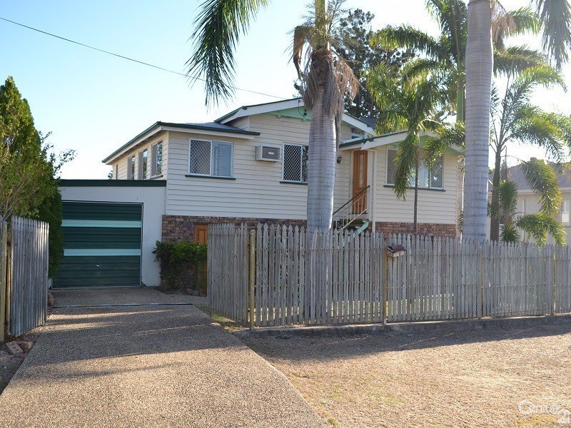 28 Card Street, Berserker QLD 4701