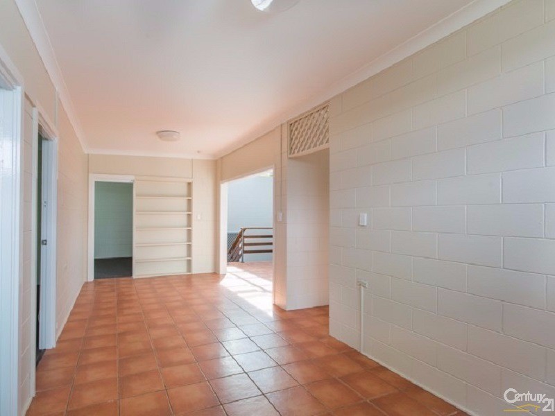 17 Ferguson Street, Emu Park QLD 4710