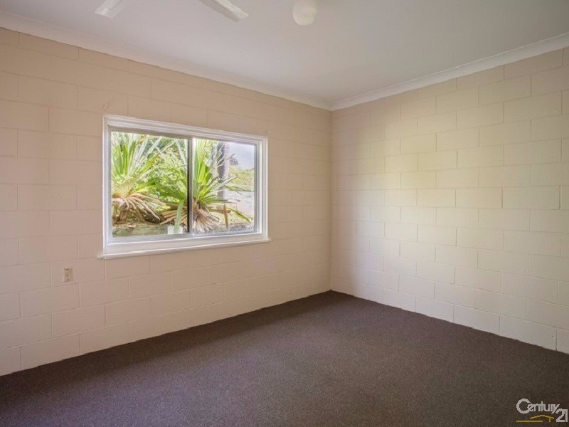 17 Ferguson Street, Emu Park QLD 4710