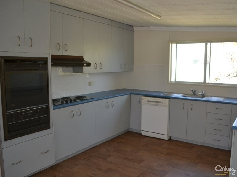 102 Magog Rd, Marlborough QLD 4705