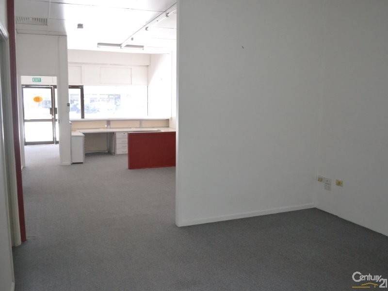 27  East St, Rockhampton City QLD 4700