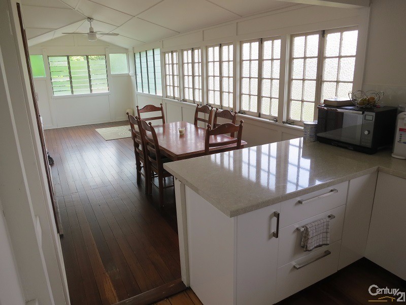 107 Nobbs St, Berserker QLD 4701