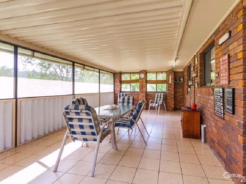 83 Nerimbera School Road, Nerimbera QLD 4701