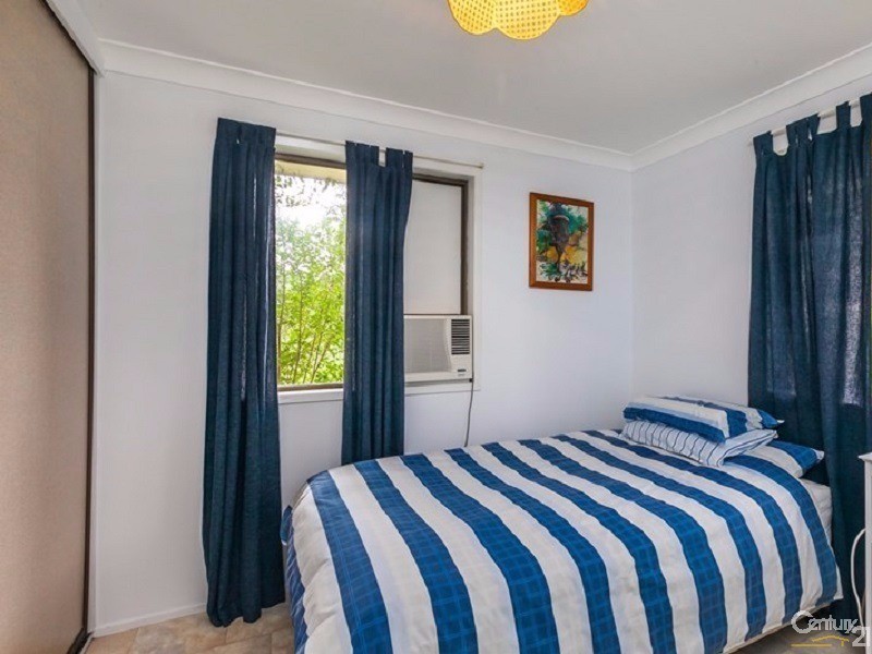 83 Nerimbera School Road, Nerimbera QLD 4701