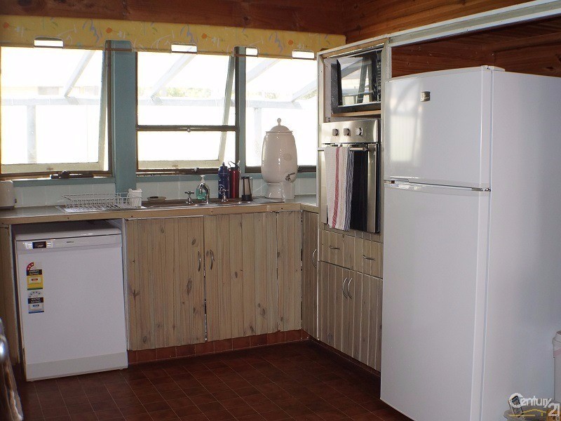 4 Aldridge Avenue, Frenchville QLD 4701