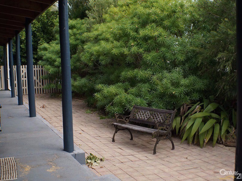 4 Aldridge Avenue, Frenchville QLD 4701