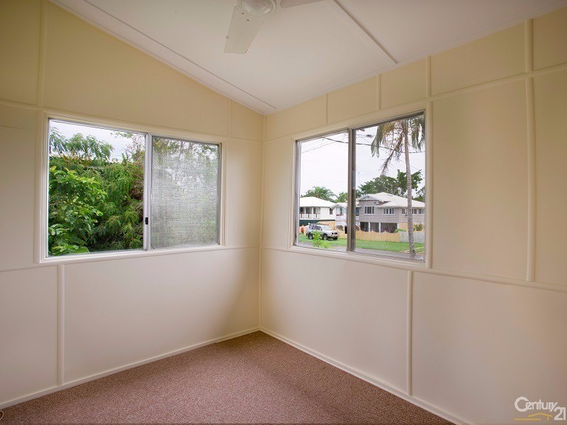 23A Main Street, Park Avenue QLD 4701