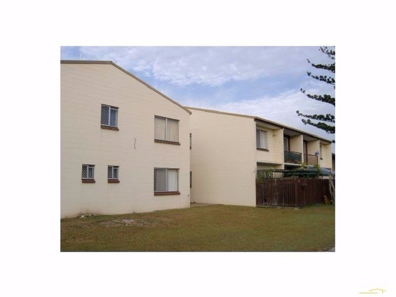 2/98 High Street, Berserker QLD 4701