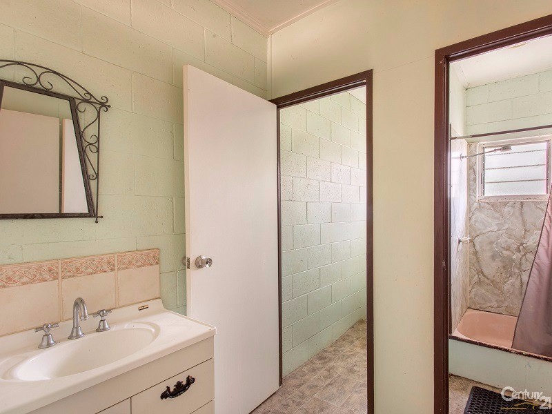 3 Tucker Street, Berserker QLD 4701