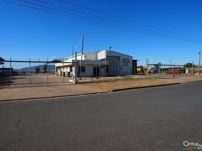 15 Jarrah Street, Blackwater QLD 4717