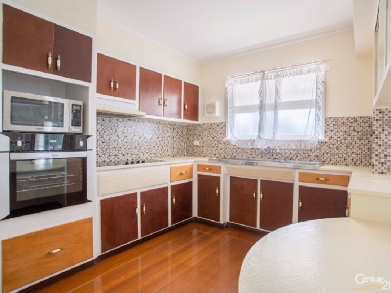 240 Farm Street, Kawana QLD 4701