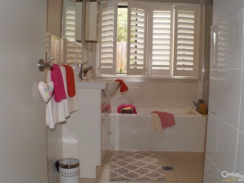 3C Naughton Street, Wandal QLD 4700