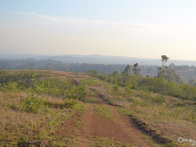 400 Struck Oil Road (Rural), Struck Oil QLD 4714