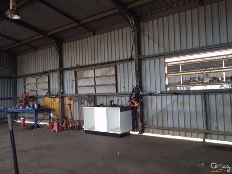 8 Littlefield Street, Blackwater QLD 4717