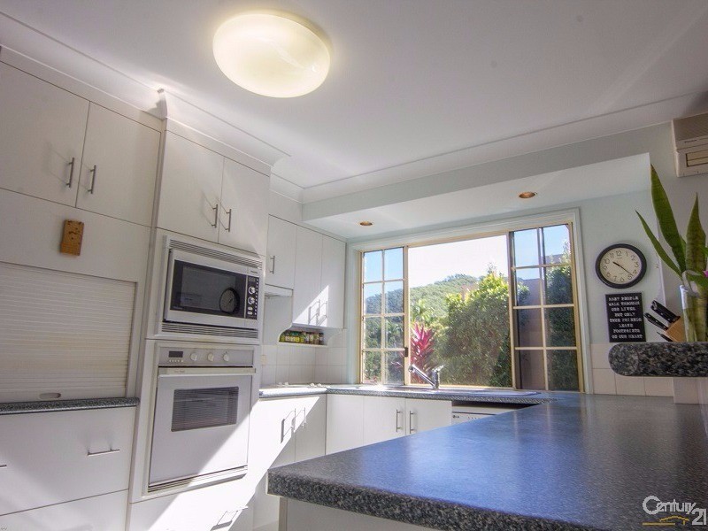 16  Berkelman Street, Frenchville QLD 4701