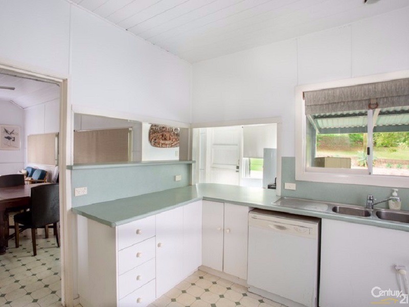 10 Archer Street, Emu Park QLD 4710