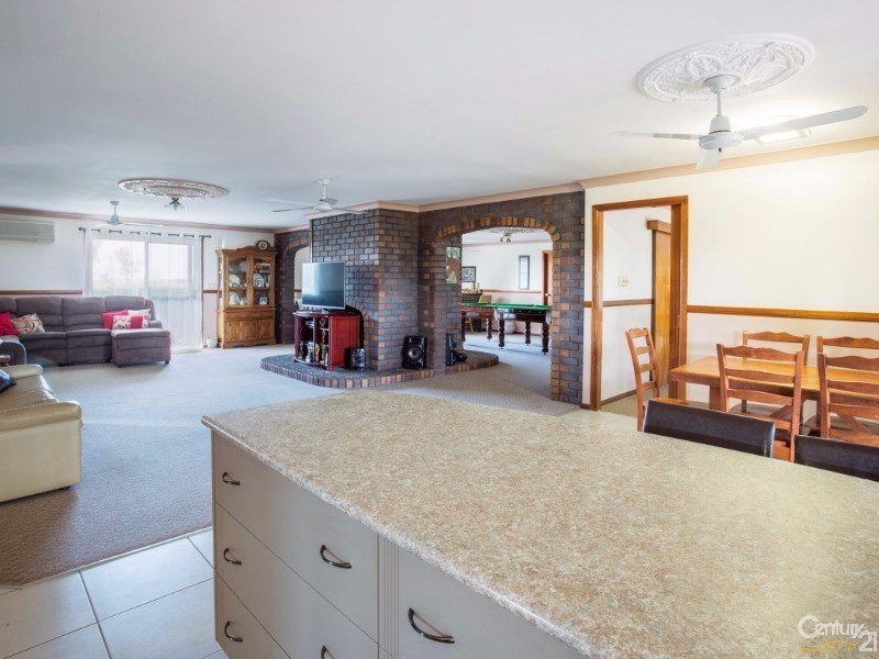 89 Boys Road, Alton Downs QLD 4702