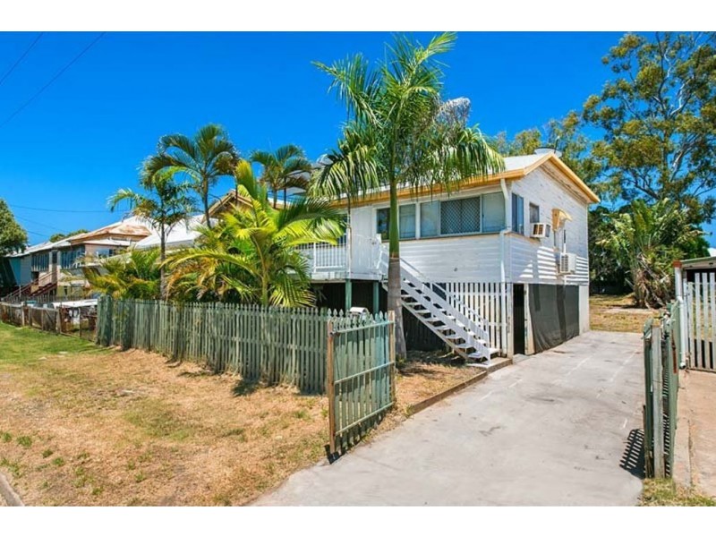 378 East Street, Depot Hill QLD 4700