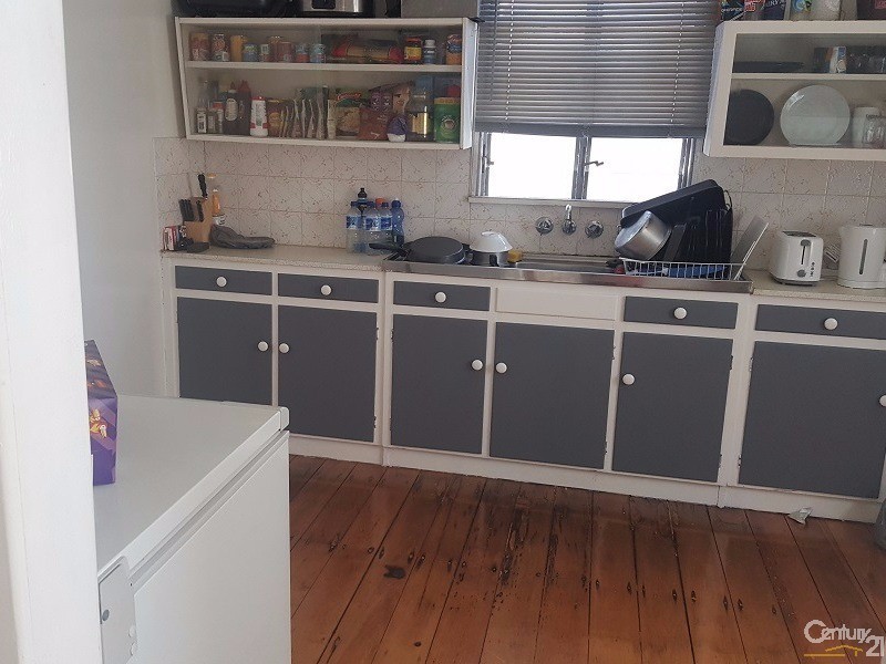 39 Denison Street, Rockhampton City QLD 4700