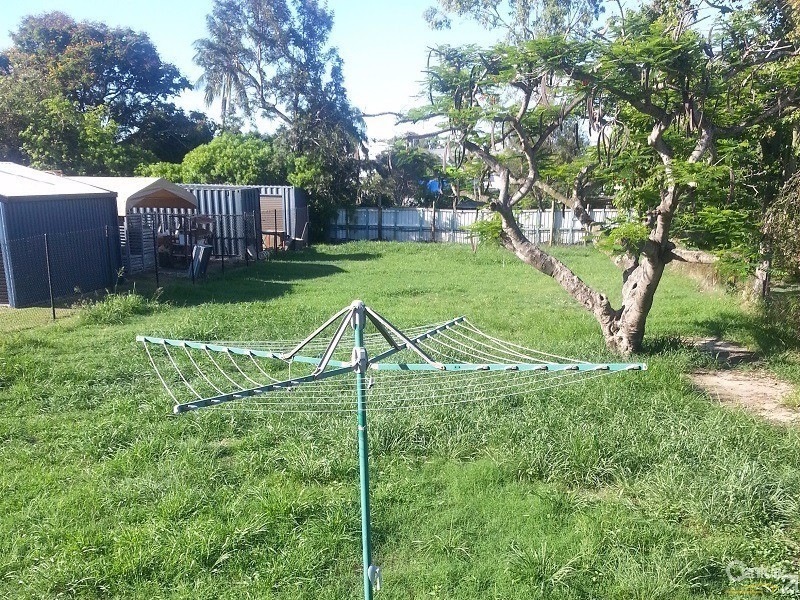 111 High Street, Berserker QLD 4701