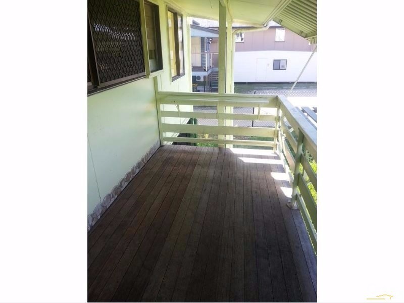 111 High Street, Berserker QLD 4701