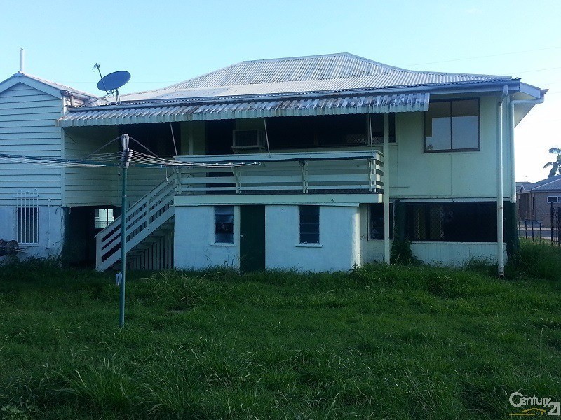 111 High Street, Berserker QLD 4701