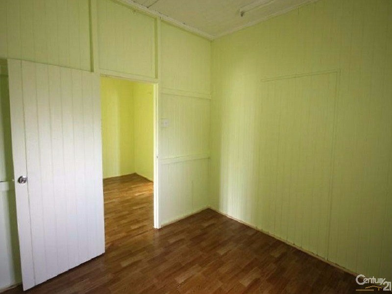 153 High St, Berserker QLD 4701