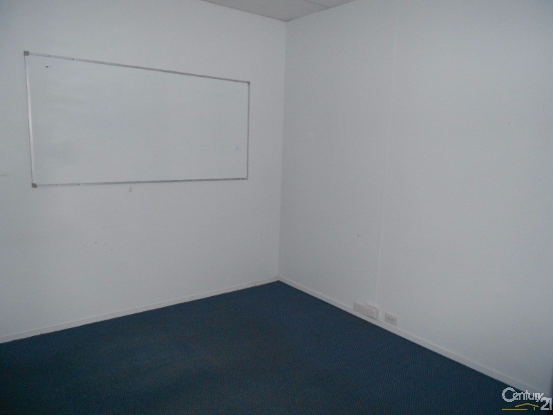 2/174 Quay Street, Rockhampton City QLD 4700