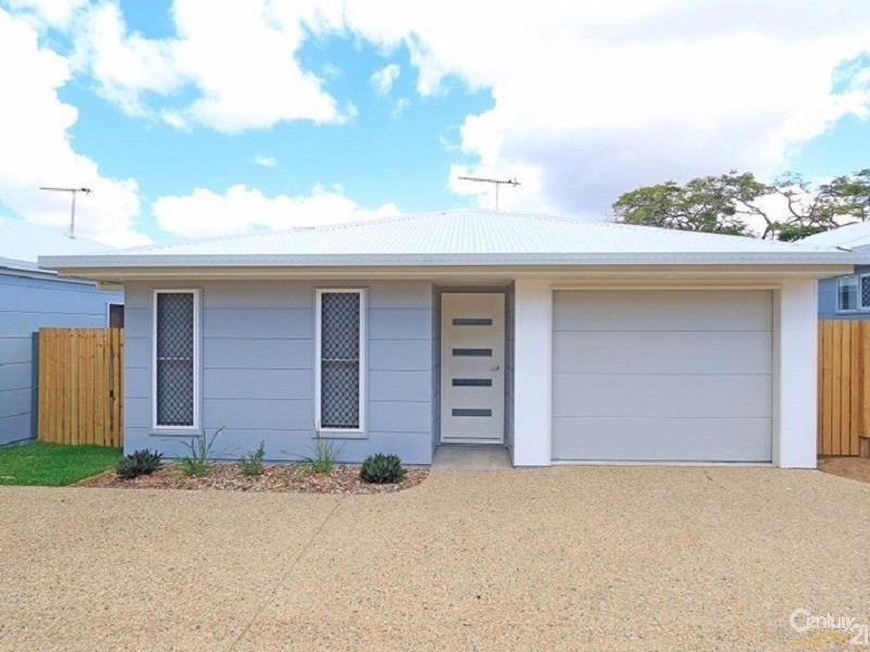 15 Card Street, Berserker QLD 4701
