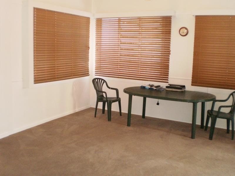 61 Deacon Street, Berserker QLD 4701