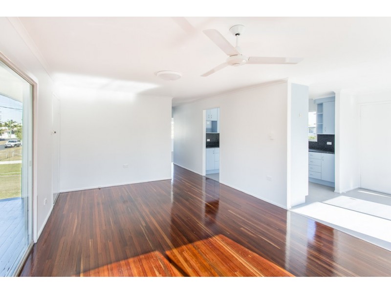 49 Gray Street, Park Avenue QLD 4701