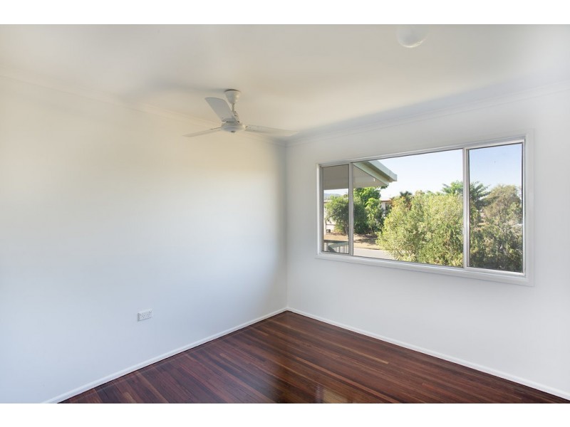 49 Gray Street, Park Avenue QLD 4701