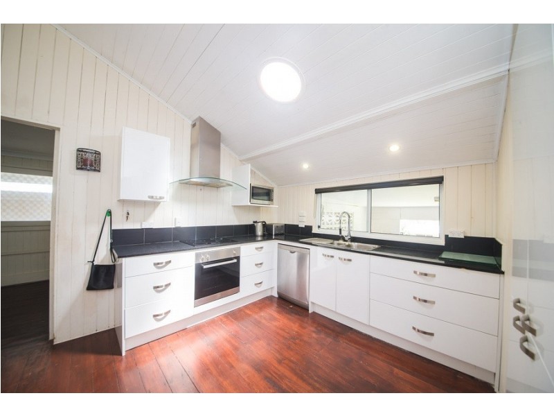 195 Mason Street, Berserker QLD 4701